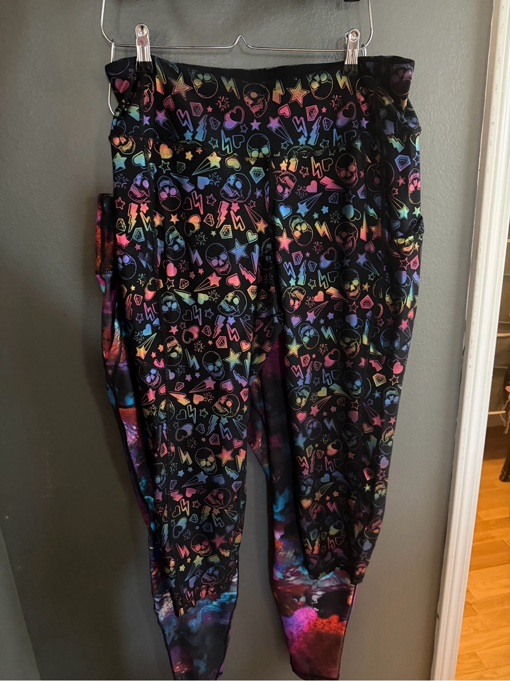 torrid active set with Neon Rainbow Skull & Icon Print